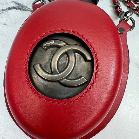 Chanel Sporran Flask Bag Coco CC Bottle Shoulder/Crossbody Chain Red Rare 2013 - Picture 15 of 16
